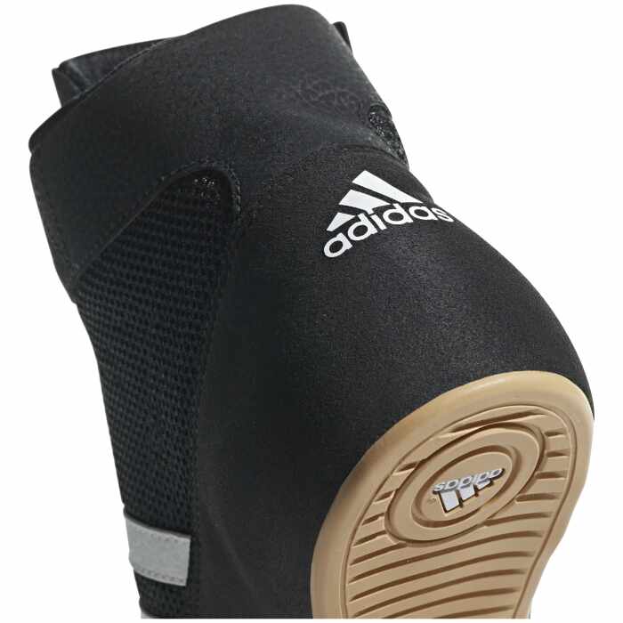 Adidas Havoc (HVC) II worstelschoen AQ3325 – close-up van de hiel met Adidas-logo en stevige constructie – beschikbaar op jokasport.nl
